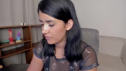 Zoe online show from April 12, 2:16 am