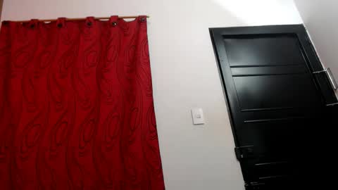 ZOE online show from March 11, 1:17 pm