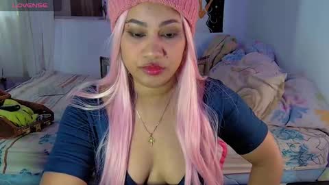 kyara derika online show from March 5, 11:28 am