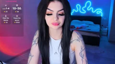 zoedrift online show from March 23, 4:55 pm