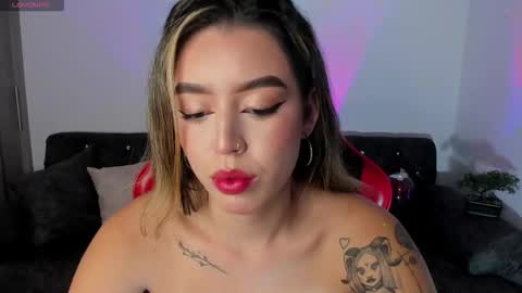  zoee jackson online show from November 21, 2:21 am