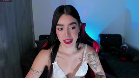  zoee jackson online show from April 5, 4:20 am