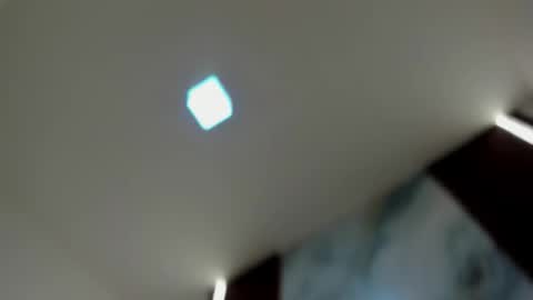 zoee online show from February 14, 3:36 am