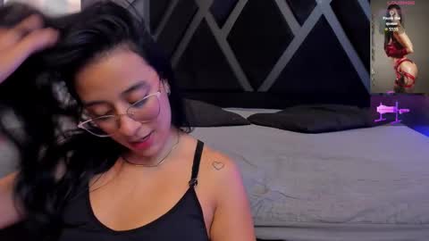 Zoe 3 online show from October 10, 6:07 pm