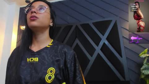 Zoe 3 online show from October 16, 5:36 pm