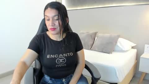 zoee_zi online show from September 27, 6:57 pm