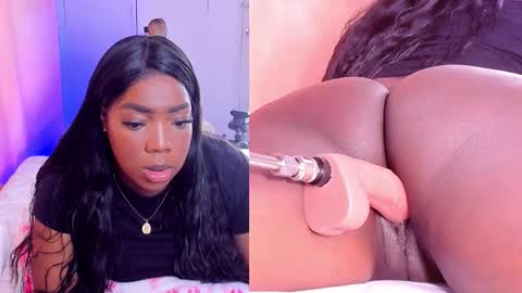 Snapshot of zoeethompson_cm chatting on February 1, 10:58 am online show from February 1, 10:58 am