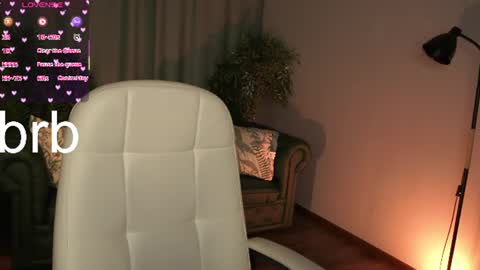 Snapshot of zoeford_ chatting on July 7, 6:47 am ZOE online show from July 7, 6:47 am