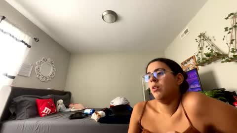 LovelyLatin25 online show from October 2, 4:47 pm