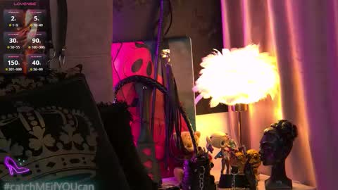 Snapshot of zoemesmerizee chatting on February 20, 5:04 am ZoeMesmerize online show from February 20, 5:04 am