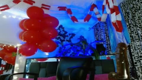 Snapshot of zoemi chatting on February 28, 3:59 am zoemi online show from February 28, 3:59 am