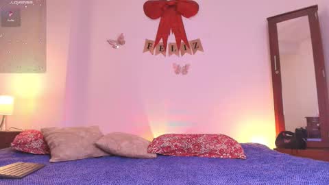 lia  monroe online show from March 26, 11:38 am