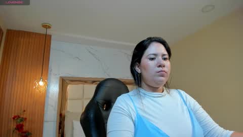 Zoes online show from March 13, 11:28 am