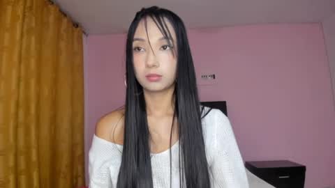 Zoey online show from April 1, 4:35 am