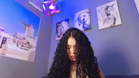 Snapshot of zoey_taylor27 chatting on March 3, 2:23 pm Zoey online show from March 3, 2:23 pm