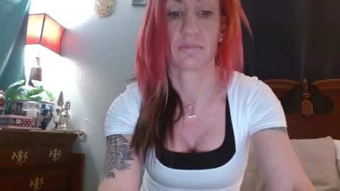 Zoey Portland online show from March 30, 10:00 pm