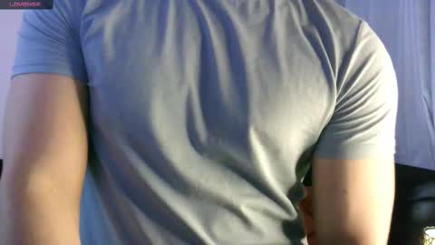 Snapshot of zohan_haidar chatting on February 19, 8:22 am ZohanMohamed online show from February 19, 8:22 am