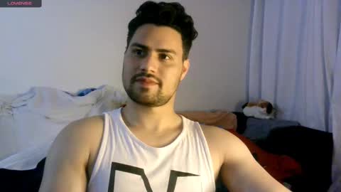 Snapshot of zohan_haidar chatting on February 23, 3:02 am ZohanMohamed online show from February 23, 3:02 am