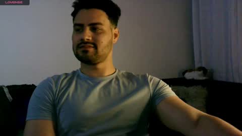 Snapshot of zohan_haidar chatting on February 28, 4:43 am ZohanMohamed online show from February 28, 4:43 am