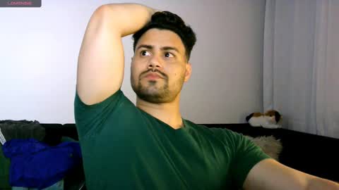 Snapshot of zohan_haidar chatting on February 28, 7:48 am ZohanMohamed online show from February 28, 7:48 am