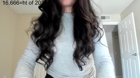 Zoie online show from October 19, 11:05 pm