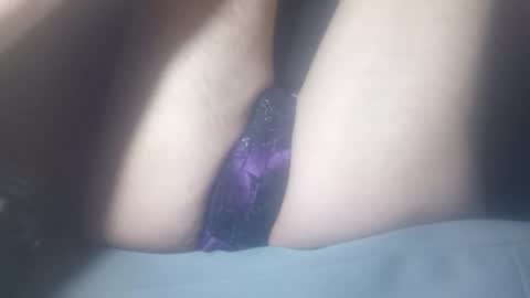 Snapshot of zolopak69 chatting on February 19, 7:48 am zolopak69 online show from February 19, 7:48 am