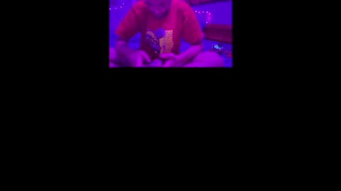 Snapshot of zorakload chatting on April 30, 4:30 am Jesse online show from April 30, 4:30 am