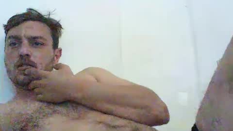 Snapshot of zoro2712 chatting on October 21, 6:41 pm Roy online show from October 21, 6:41 pm