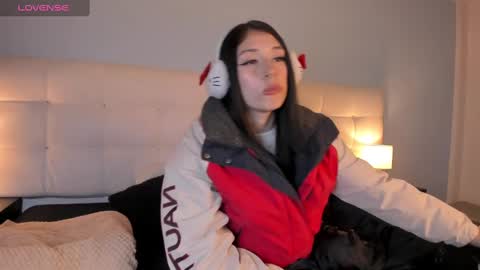 cintya kors online show from January 21, 2:22 am