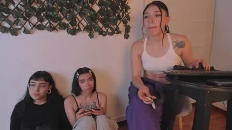 cintya kors online show from February 1, 9:11 am