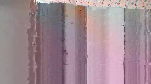 Snapshot of zozo500103 chatting on March 1, 10:12 pm zozo500103 online show from March 1, 10:12 pm