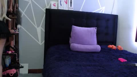 zpzphot online show from October 5, 1:15 am