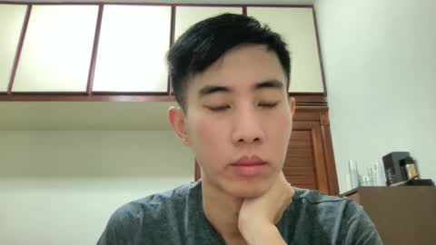 Z online show from March 8, 3:28 am