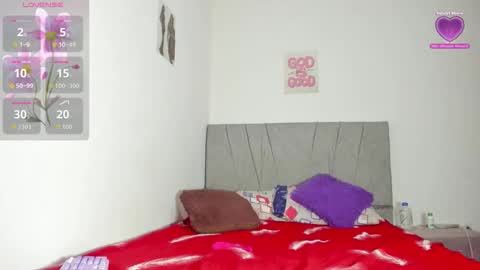 zule online show from November 22, 11:48 pm