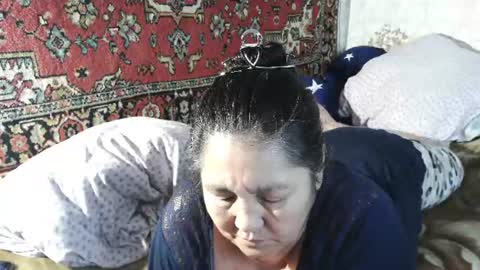 Snapshot of zulfiya_bruce chatting on June 24, 2:27 pm Zulfiya online show from June 24, 2:27 pm