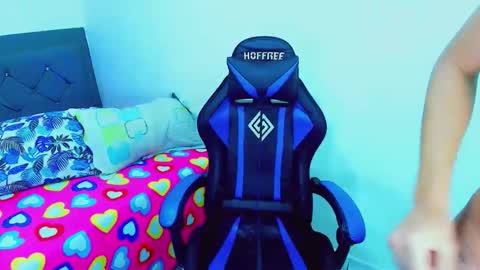 zulramth online show from February 7, 3:54 am