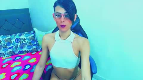 zulramth online show from April 16, 9:39 pm