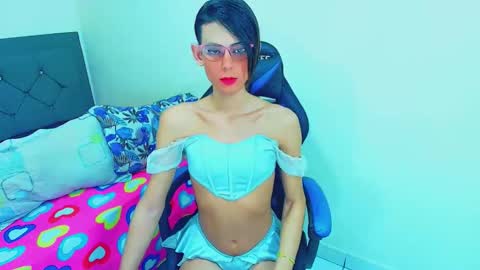 zulramth online show from June 2, 6:43 pm