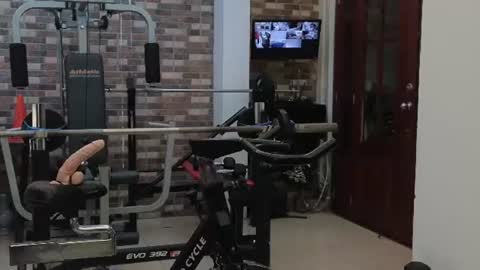 Snapshot of zuly_zahir_01 chatting on July 1, 10:31 pm zuly goode online show from July 1, 10:31 pm
