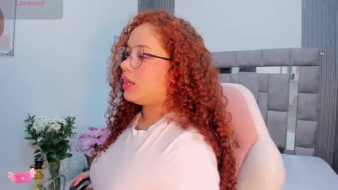 Zuly  online show from December 19, 12:23 pm