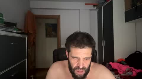 Snapshot of zurdineno chatting on July 16, 4:46 pm zurdineno online show from July 16, 4:46 pm