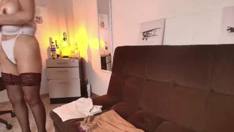 Zuzana21 online show from March 18, 1:03 pm