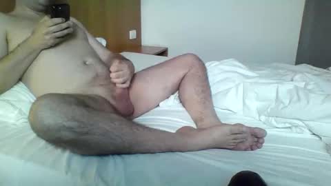 Snapshot of zwaffelmann chatting on November 15, 9:50 am Zwaffelmann online show from November 15, 9:50 am