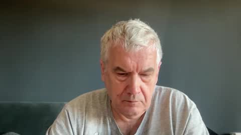 Snapshot of zwickauer1969 chatting on February 26, 9:19 am zwickauer1969 online show from February 26, 9:19 am