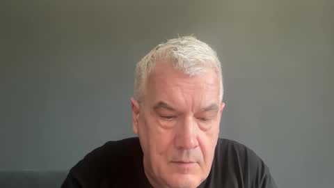 Snapshot of zwickauer1969 chatting on March 2, 7:48 am zwickauer1969 online show from March 2, 7:48 am