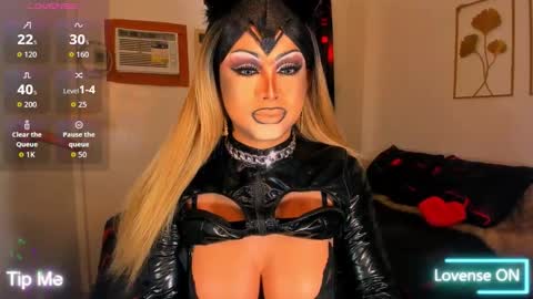 zyradom online show from November 22, 8:35 am