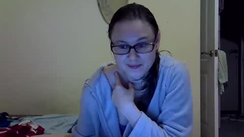 Snapshot of zyuhre chatting on November 2, 8:33 pm Zyuhre online show from November 2, 8:33 pm