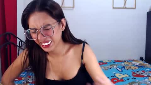 Snapshot of zyzy03 chatting on January 26, 5:13 am zyzy online show from January 26, 5:13 am