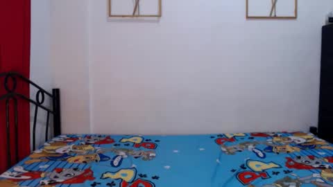 Snapshot of zyzy03 chatting on January 31, 11:24 am zyzy online show from January 31, 11:24 am