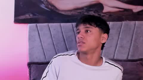 zyzz_1812 online show from November 6, 4:08 pm